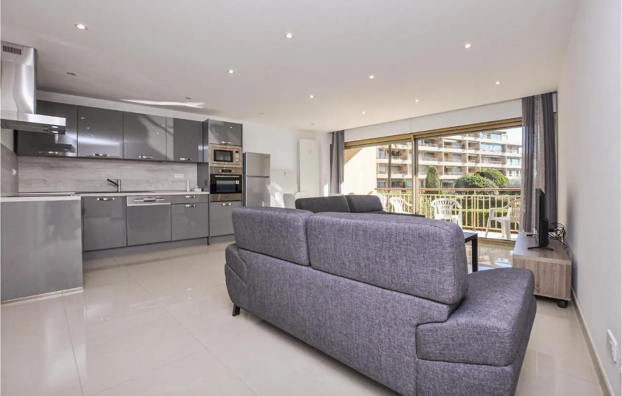 2 Bedroom Amazing Apartment In Cannes